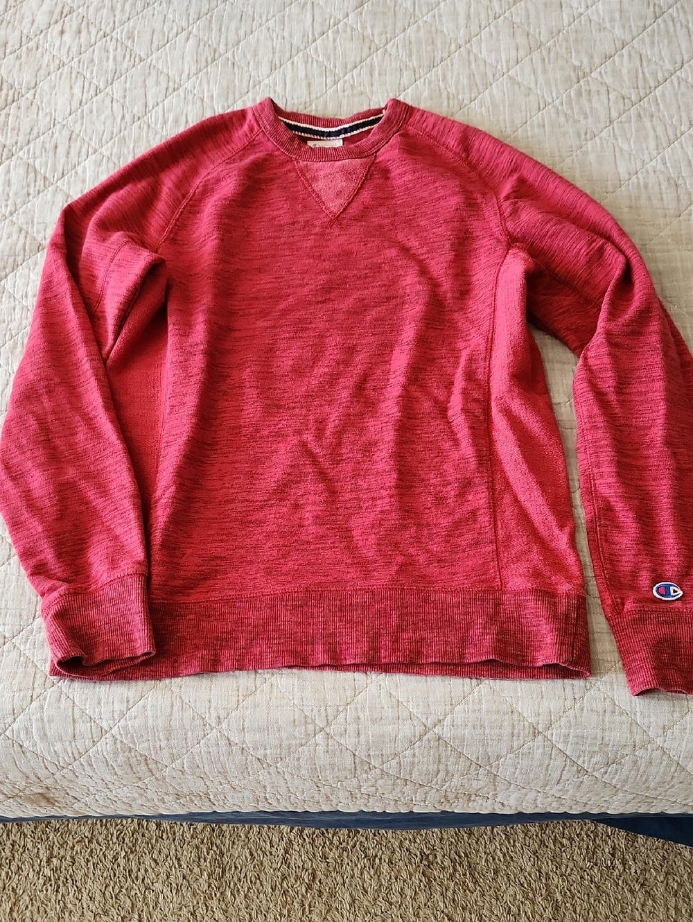 Champion Women's Heather Red Crewneck Sweatshirt